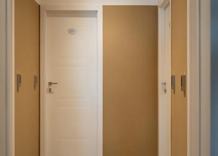 G&g Luxury ゲストハウス 3*